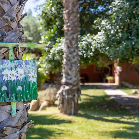 Apartman Lemalu Con Giardino *
