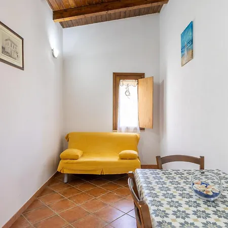 Apartman Lemalu Con Giardino