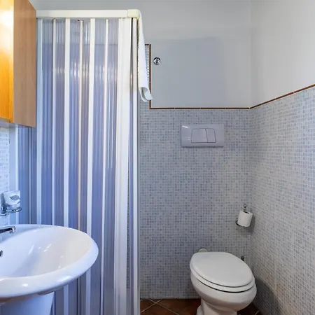 Apartman Lemalu Con Giardino